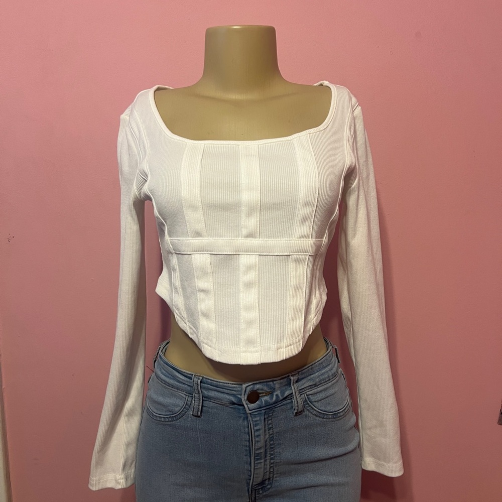 Cider White Long Sleeve Crop Top